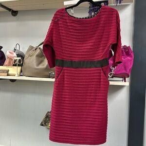 Kay Unger magenta midi dress with pockets Size 6